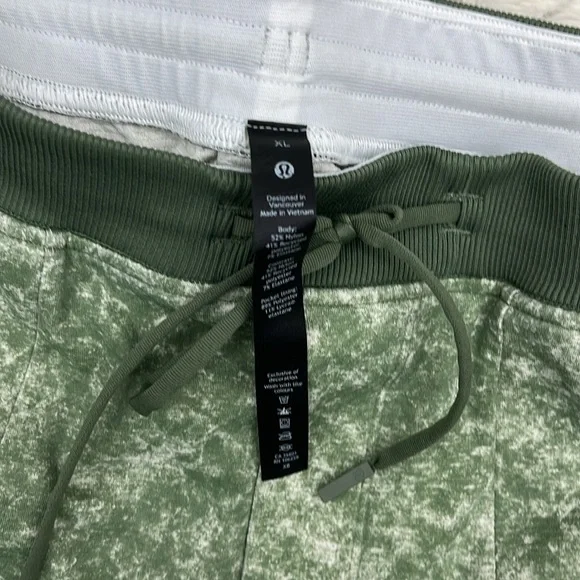 Lululemon Green Jogger Athletic Pants - Picture 3 of 5